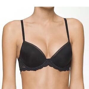 NWT Calvin Klein Seductive Comfort Lace Demi Lift Multiway Bra 30DD Black